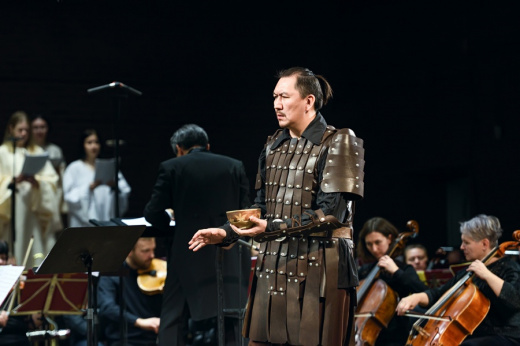 Первые зрители оперы «Алтын Чӱс» поблагодарили артистов Хакасской филармонии